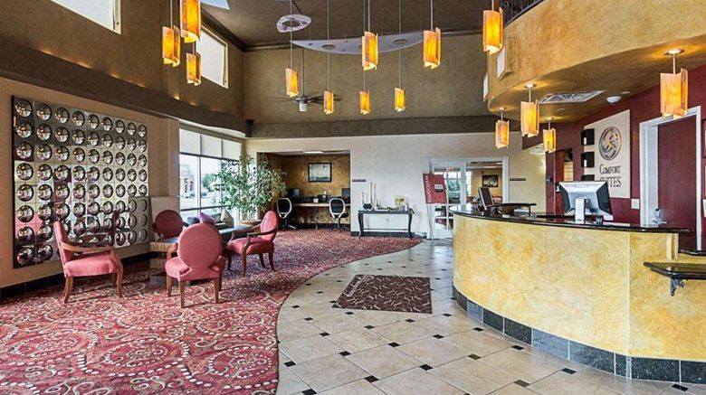 <b>Comfort Suites Airport Lobby</b>. Images powered by <a href="https://iceportal.shijigroup.com/" title="IcePortal" target="_blank">IcePortal</a>.