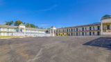 Econo Lodge Exterior