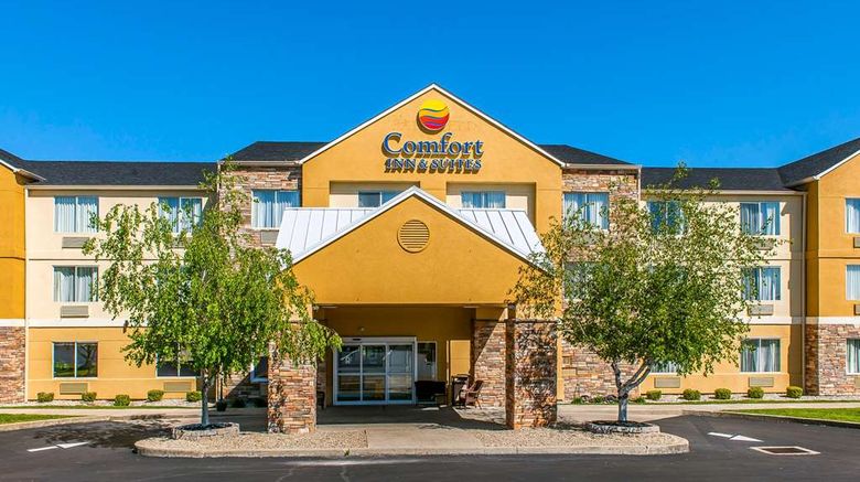 Comfort Inn  and  Suites at Mount Sterling Exterior. Images powered by <a href="https://iceportal.shijigroup.com" target="_blank" rel="noopener">Ice Portal</a>.
