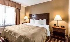 Quality Suites Paducah