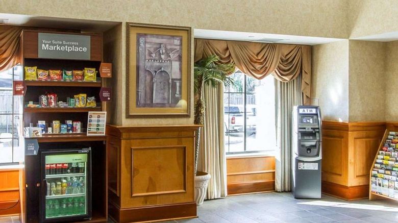 <b>Comfort Suites Airport Other</b>. Images powered by <a href="https://iceportal.shijigroup.com/" title="IcePortal" target="_blank">IcePortal</a>.
