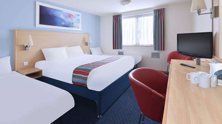 <b>Travelodge Aberdeen Airport Room</b>. Images powered by <a href="https://iceportal.shijigroup.com/" title="IcePortal" target="_blank">IcePortal</a>.