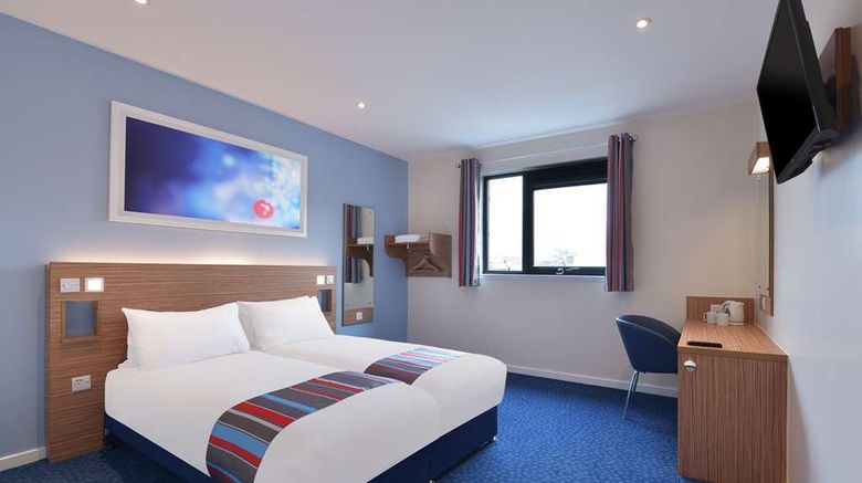 <b>Travelodge Bodmin Roche Room</b>. Images powered by <a href="https://iceportal.shijigroup.com/" title="IcePortal" target="_blank">IcePortal</a>.