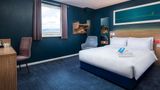 Travelodge Cardiff Central Queen Street Room