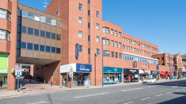 Travelodge Leeds Central Vicar Lane Exterior. Images powered by <a href="https://iceportal.shijigroup.com" target="_blank" rel="noopener">Ice Portal</a>.