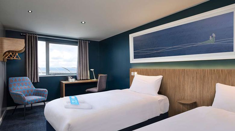 <b>Travelodge London Clapham Room</b>. Images powered by <a href="https://iceportal.shijigroup.com/" title="IcePortal" target="_blank">IcePortal</a>.