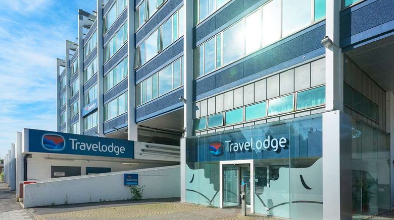 Travelodge London Teddington Exterior. Images powered by <a href="http://web.iceportal.com" target="_blank" rel="noopener">Ice Portal</a>.