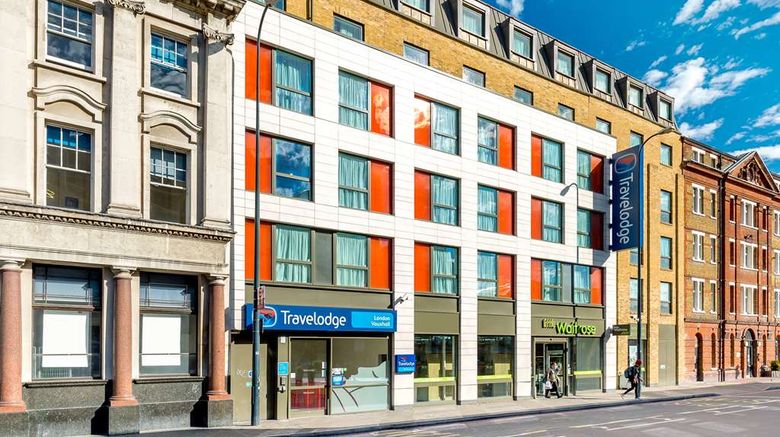 Travelodge London Vauxhall Exterior. Images powered by <a href="https://iceportal.shijigroup.com" target="_blank" rel="noopener">Ice Portal</a>.