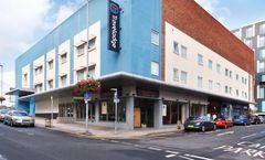 Travelodge Newport Central