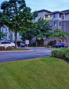 GrandStay Hotel & Suites