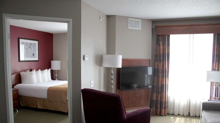 GrandStay Hotel & Suites Ames Room