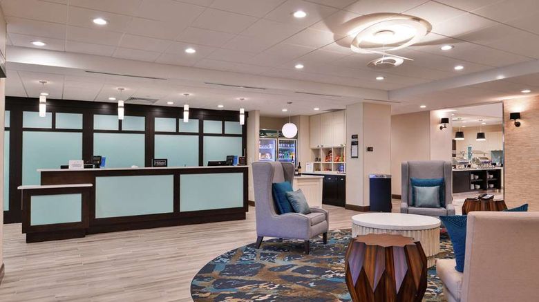 <b>Homewood Suites Des Moines Airport Lobby</b>. Images powered by <a href="https://iceportal.shijigroup.com/" title="IcePortal" target="_blank">IcePortal</a>.