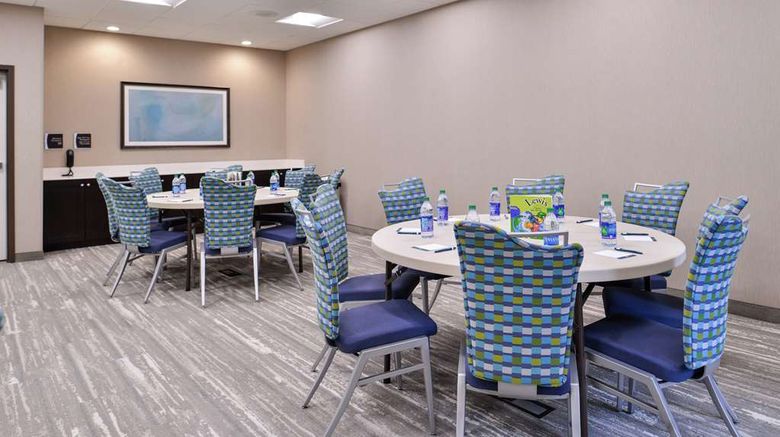 <b>Homewood Suites Des Moines Airport Meeting</b>. Images powered by <a href="https://iceportal.shijigroup.com/" title="IcePortal" target="_blank">IcePortal</a>.