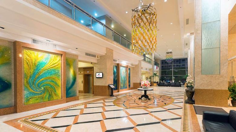 <b>Bayview Hotel Melaka Lobby</b>. Images powered by <a href="https://iceportal.shijigroup.com/" title="IcePortal" target="_blank">IcePortal</a>.