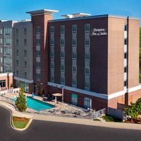 Hampton Inn & Suites Capitol-University
