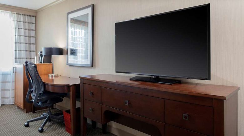 <b>Doubletree Hotel Burlington & Conf Ctr Room</b>. Images powered by <a href="https://iceportal.shijigroup.com/" title="IcePortal" target="_blank">IcePortal</a>.