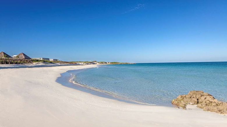 <b>Paradisus Los Cayos Beach</b>. Images powered by <a href="https://iceportal.shijigroup.com/" title="IcePortal" target="_blank">IcePortal</a>.