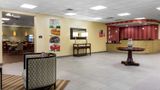 Quality Inn & Suites Charleston Plaza Lobby