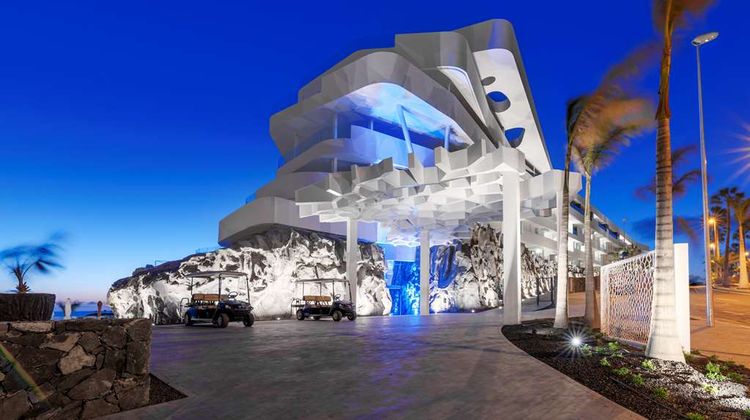 Royal Hideaway Corales Suites Exterior