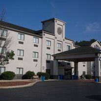 Baymont Inn & Suites Portage