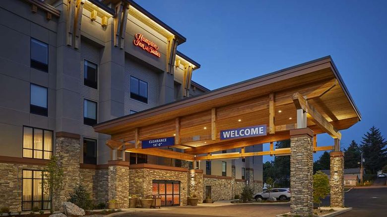 Hampton Inn  and  Suites Roseburg Exterior. Images powered by <a href="https://iceportal.shijigroup.com" target="_blank" rel="noopener">Ice Portal</a>.