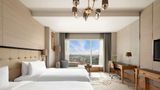 <b>Shangri-La Hotel Bengaluru Room</b>. Images powered by <a href=https://www.travelagewest.com/Hotels/Bengaluru-India/