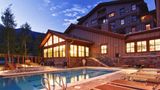 <b>Teton Mountain Lodge & Spa Pool</b>. Images powered by <a href="https://iceportal.shijigroup.com/" title="IcePortal" target="_blank">IcePortal</a>.