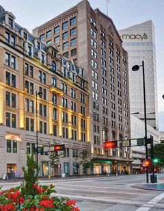The Cincinnatian Hotel, Curio Coll