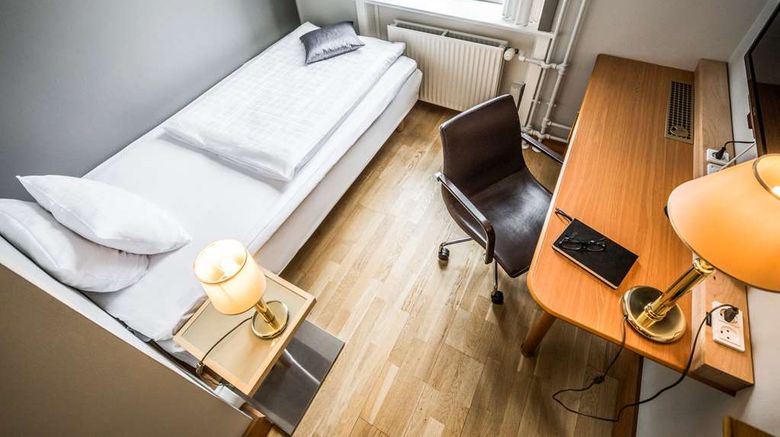 <b>Scandic The Mayor Hotel Room</b>. Images powered by <a href="https://iceportal.shijigroup.com/" title="IcePortal" target="_blank">IcePortal</a>.