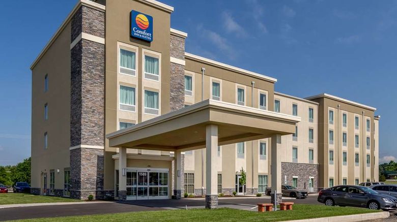 Comfort Inn  and  Suites-Harrisburg Airport Exterior. Images powered by <a href="https://iceportal.shijigroup.com" target="_blank" rel="noopener">Ice Portal</a>.