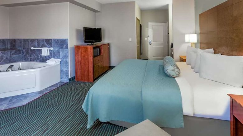 <b>AmericInn by Wyndham Des Moines Suite</b>. Images powered by <a href="https://iceportal.shijigroup.com/" title="IcePortal" target="_blank">IcePortal</a>.
