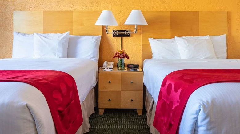<b>Ramada Tucson Room</b>. Images powered by <a href="https://iceportal.shijigroup.com/" title="IcePortal" target="_blank">IcePortal</a>.