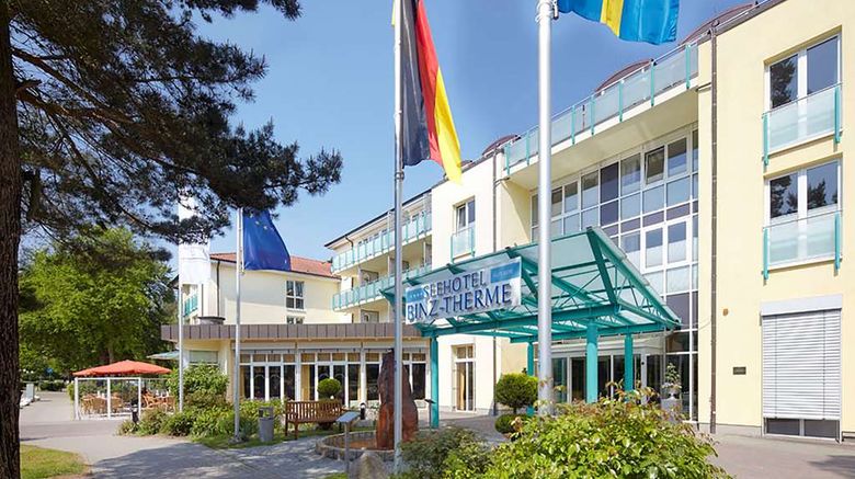 Dorint Seehotel Binz-Therme Exterior. Images powered by <a href="https://iceportal.shijigroup.com" target="_blank" rel="noopener">Ice Portal</a>.