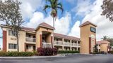 Extended Stay America Stes Mia Doral Exterior