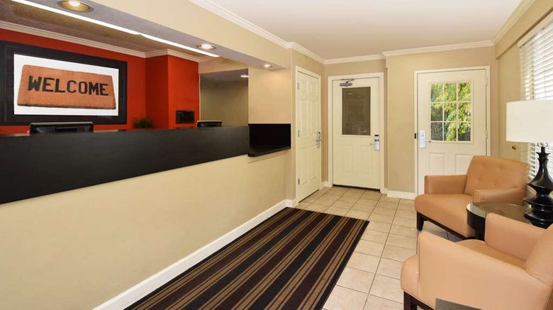 <b>Extended Stay America Stes Raleigh Crabt Lobby</b>. Images powered by <a href="https://iceportal.shijigroup.com/" title="IcePortal" target="_blank">IcePortal</a>.