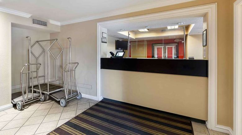 <b>Extended Stay America Stes Cleveland Air Lobby</b>. Images powered by <a href="https://iceportal.shijigroup.com/" title="IcePortal" target="_blank">IcePortal</a>.
