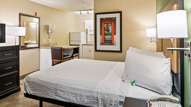 <b>Extended Stay America Suites Dc Reston Room</b>. Images powered by <a href="https://iceportal.shijigroup.com/" title="IcePortal" target="_blank">IcePortal</a>.