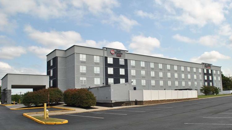 Best Western Plus Executive Residency Exterior