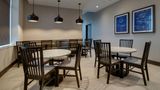 <b>Hyatt Place Milwaukee/Downtown Restaurant</b>. Images powered by <a href="https://iceportal.shijigroup.com/" title="IcePortal" target="_blank">IcePortal</a>.
