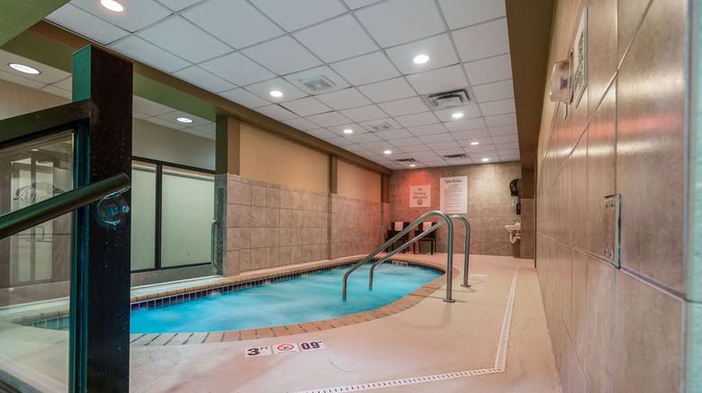 hotels in middletown ohio with indoor pool