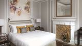 <b>The Cadogan, A Belmond Hotel Room</b>. Images powered by <a href="https://iceportal.shijigroup.com/" title="IcePortal" target="_blank">IcePortal</a>.