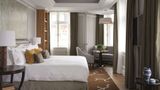 <b>The Cadogan, A Belmond Hotel Suite</b>. Images powered by <a href="https://iceportal.shijigroup.com/" title="IcePortal" target="_blank">IcePortal</a>.
