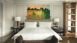 <b>The Cadogan, A Belmond Hotel Suite</b>. Images powered by <a href="https://iceportal.shijigroup.com/" title="IcePortal" target="_blank">IcePortal</a>.