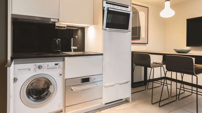 <b>Adina Apt Hotel Hamburg Speicherstadt Room</b>. Images powered by <a href="https://iceportal.shijigroup.com/" title="IcePortal" target="_blank">IcePortal</a>.