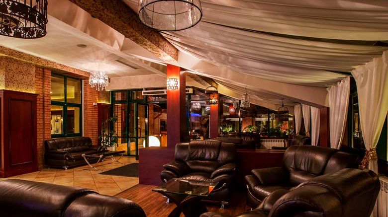 <b>Caro Hotel Lobby</b>. Images powered by <a href="https://iceportal.shijigroup.com/" title="IcePortal" target="_blank">IcePortal</a>.