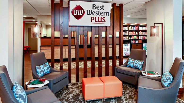 <b>Best Western Plus Bellingham Airport Lobby</b>. Images powered by <a href="https://iceportal.shijigroup.com/" title="IcePortal" target="_blank">IcePortal</a>.