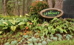 Le Monet Hotel