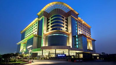 Radisson Blu Kaushambi Delhi NCR