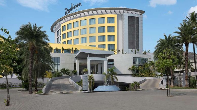 <b>Radisson Salem Exterior</b>. Images powered by <a href="https://iceportal.shijigroup.com/" title="IcePortal" target="_blank">IcePortal</a>.