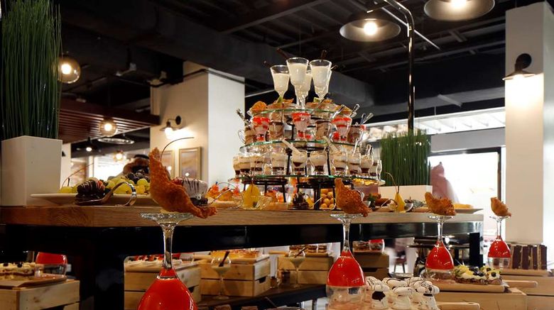 <b>Park Inn By Radisson Najran Restaurant</b>. Images powered by <a href="https://iceportal.shijigroup.com/" title="IcePortal" target="_blank">IcePortal</a>.